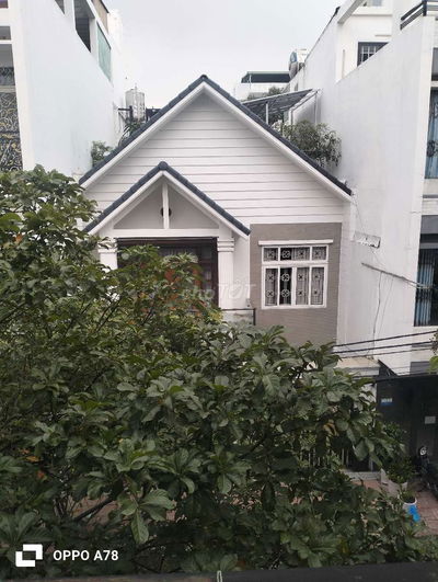 Nhà phố 2 mặt tiền Đường số 2, Quận 6.
Diện tích:4 x 25m, 1 trệt 3 lầu