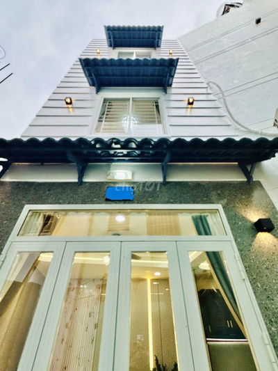 NHÀ BỀ NGANG LỚN MỚI ĐẸP 25.1M2, ĐƯỜNG NGUYỄN ĐÌNH CHÍNH, Q.PHÚ NHUẬN