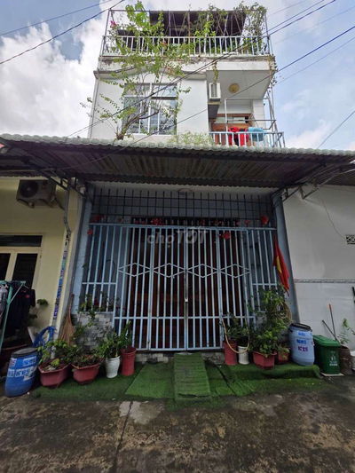 Nhà gần trường học Đông Hòa phường Đông Hòa Tp Dĩ An