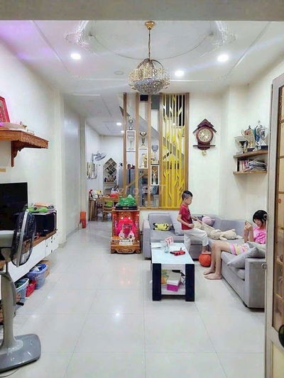 HẺM XE TẢI 2 TẦNG 2PN-2WC CÓ MÁY LẠNH GÒ DẦU - TÂN SƠN NHÌ