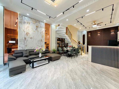 BÁN NHÀ NGANG 5.5M - NHỈNH 6 TỶ- NHÀ 3 TẦNG- GẦN EMART GÒ VẤP