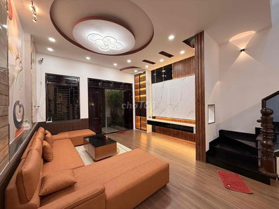 Nhà HXH 94m2, 3PN, Nguyễn Thị Kiểu Sát Metro Q12