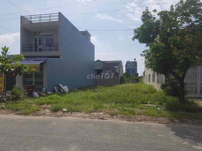 Có sổ hồng riêng, gần khu công nghiệp, gần chợ trường học