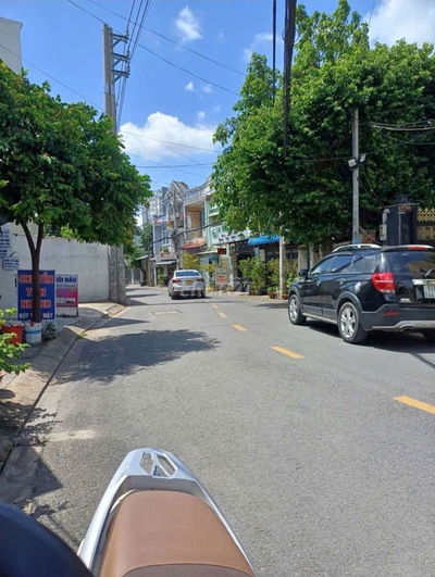 HH 1%. Nhà MT Liên Khu 2-5. DT:4x22m