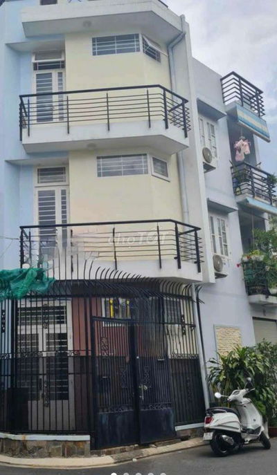 Cho thuê nhà nguyên căn.Đường Cách Mạng Tháng Tám.Phường 7.Q.Tân Bình