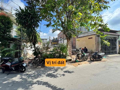 cần bán đất ngay đại học mở long bình tân