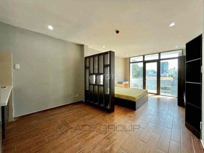 CHO THUÊ CĂN HỘ QUẬN 3 -STUDIO BAN CÔNG - THANG BỘ LẦU 1-2-3