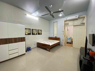 Nhà đẹp riêng chủ full nội thất ở Nguyễn Ngọc Vũ