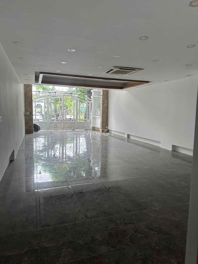 CHO THUÊ NHÀ MẶT TIỀN (ĐẸP)