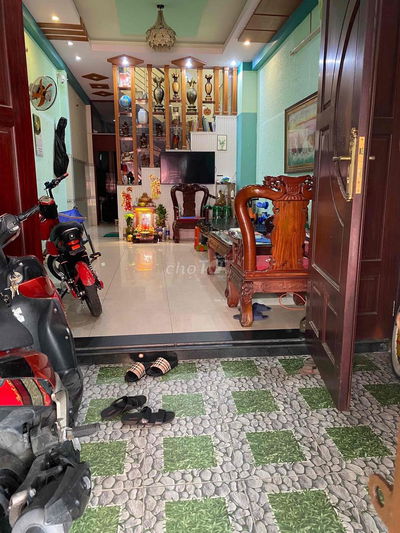 nhà bán chính chủ, cách mặt tiền 50m