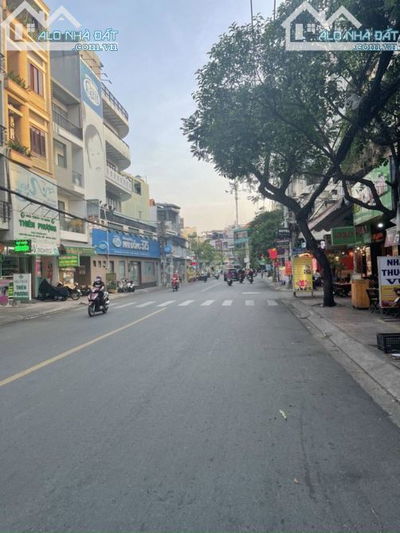 Hiếm!! Chỉ 21.5 tỷ - 8x20m - 3 lầu - hẻm xe hơi 8m Trường Chinh - thông khu Bàu Cát - Tân