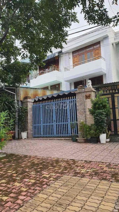 Cho thuê nhà 1 trệt 2 lầu Mặt Tiền Nguyễn Đức Thuận Hiệp Thành 4PN-4WC