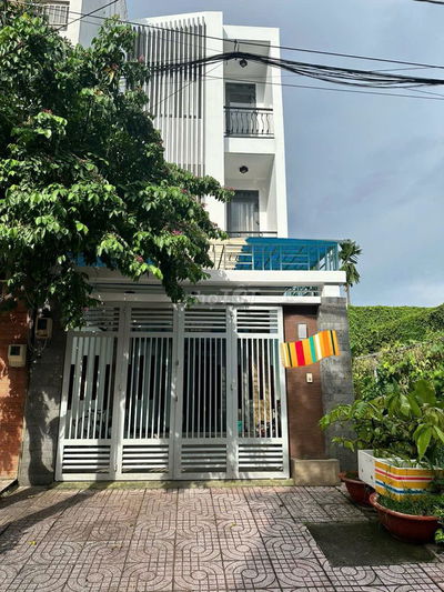 Bán nhà đẹp 3 tầng Đường 27, Hiệp Bình Chánh, Thủ Đức , gần GIGAMALL