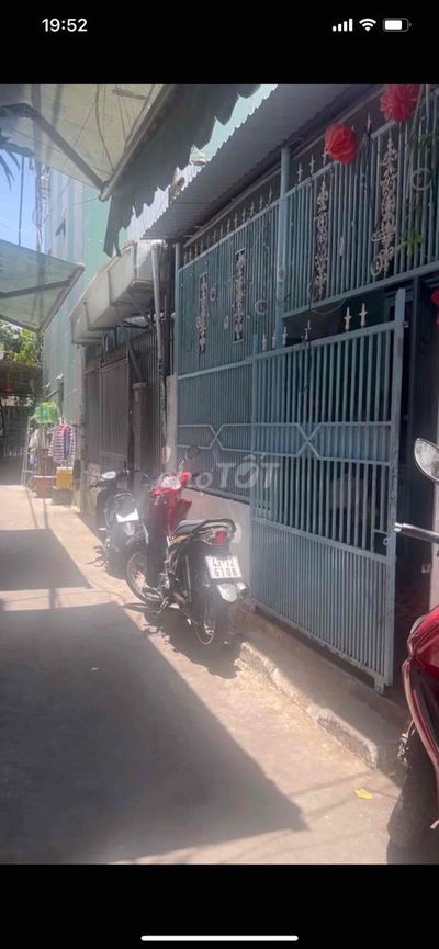 Bán Căn Nhà Gác Lững Kiệt Trần Cao Vân