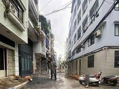 CHO THUÊ NHÀ TRỆT 2 LẦU – HẺM Ô TÔ – KHU BÀU CÁT & ĐỒNG ĐEN – 12TR/TH