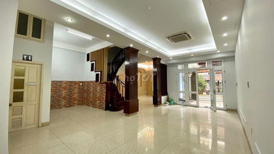 CHO THUÊ BIỆT THỰ 8x20M 3 LẦU GẦN ĐỖ XUÂN HỢP, GLOBALCITY, CẦU NAM LÝ