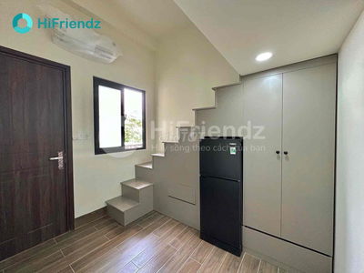 PHÒNG CỬA SỔ TRỜI FULL NỘI THẤY GẦN TÂN QUÝ - AEON MALL GIÁ RẺ