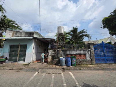 Nhà mặt tiền Đào Duy Từ, P Đông Hoà, Tp Dĩ An.