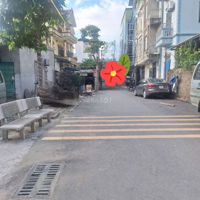 Chỉ 7,7 tỷ kinh doanh ô tô tránh dt35m2x4t mt3,5m Tựu Liệt hoàng mai