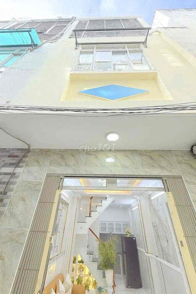 🔥🔥🔥NHÀ ĐẸP 2 LẦU - HẺM XE HƠI KẾ BÊN NHÀ - TT.NHÀ BÈ.