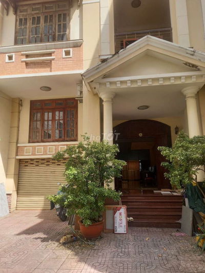 Cho thuê nhà nguyên căn