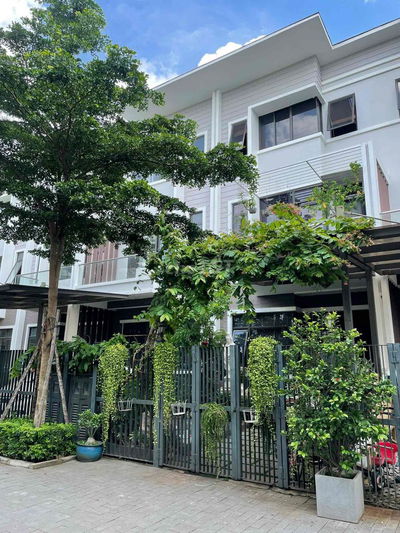 Bán nhà phố 3 tầng Mizuki, có NTCB, 3PN-3WC, giá 10,950tỷ, đã có sổ