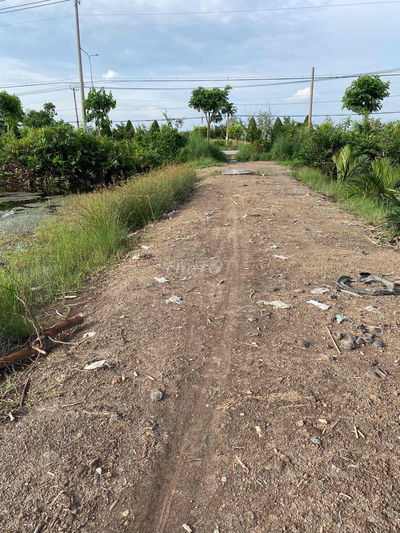 chính chủ cần bán 1000m2 đất cách đường rừng sác 400m