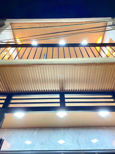 NHÀ ĐẸP SHR 3.8mx10 NGAY METRO Q.12 - Đ. NGUYỄN THỊ KIỂU - SÁT GÒ VẤP