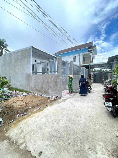 Nhà 2pn Hẻm Bùi Hữu Nghĩa ( gần nhà Cổ )