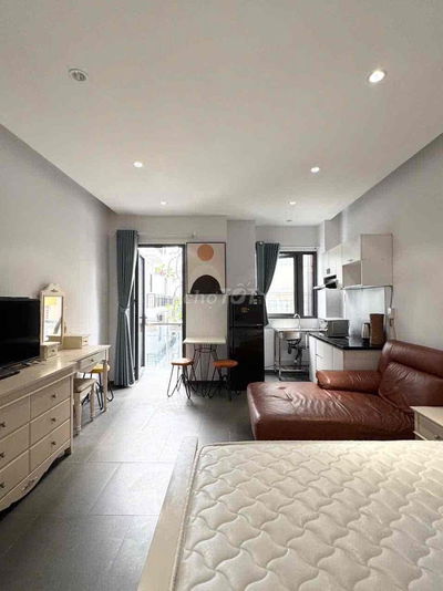 Căn Hộ Ban Công Full Nt Cao Cấp Gần Cầu Lê Văn Sỹ