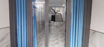 🚗💨 “HẺM XE HƠI TỚI CỬA – MÀ GIÁ CHỈ 4,65 TỶ, BẠN TIN KHÔNG?”