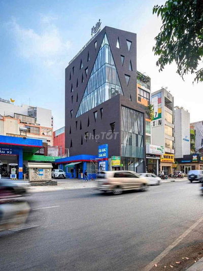 Toà Nhà Đẹp Giá Tốt