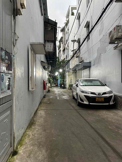 🔥 HẺM XE HƠI, HUỲNH VĂN BÁNH – 5 TẦNG BTCT,4PN – SD 110M2 – CHỈ 7 TỶ 🔥