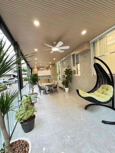 BÁN CĂN HỘ GROUND HOUSE SKY GARDEN 3. SỔ HỒNG CẦM TAY - GIÁ 9.8 TỶ