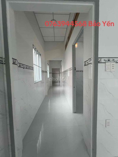 Cho thuê nhà mới xây có sân vườn ( nhà mới ) tại TP. Tân An ( cũ)