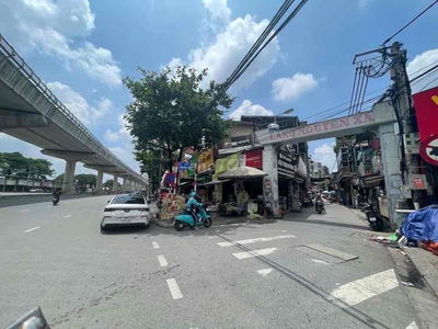 Hàng hiếm kinh doanh ngày đêm, lô góc 3 mặt thoáng, trục chính ô tô