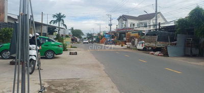 Đất 2 mặt tiền nhựa, hẻm 10 trịnh phong đáng. Chỉ 250 triệu 1 mét