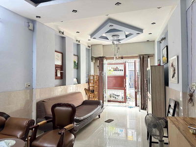 cho thuê nhà đẹp 13tr 3 phòng 3wc Quận Bình Thạnh