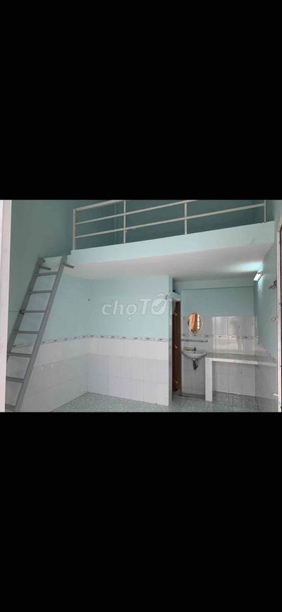 Nhà trọ MT đường Bùi Hữu Nghĩa, phòng có máy lạnh