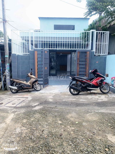 SIÊU RẺ NHÀ MÊ LỬNG OTO NGỦ CỬA DIỆN TÍCH KHỦNG 120M 4 PHÒNG NGỦ