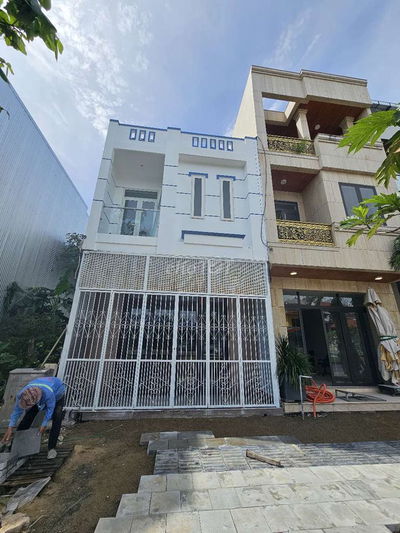 CẦN CHUYỂN NHƯỢNG ..🐥🐥 Nhà 2.tầng 
Đg 10m5 nhân đôi..Trần thánh