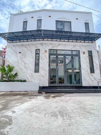 BÁN NHÀ LẦU MỚI 3 PHÒNG NGỦ QUẬN NINH KIỀU