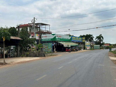 Đất HCM - 501m2/550tr 10*50 mặt tiền đường DH 32m có 200m TC, sát KCN