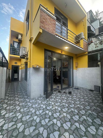 CHO THUÊ NHÀ 2PN 2WC FULL NỘI THẤT GIÁ 11TR ĐƯỜNG XE HƠI