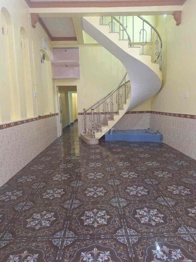 Cho thuê nhà 1T1L & 1 Lửng, đường chính 15m, KDC Bửu Long