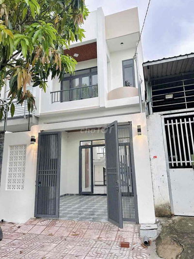 BÀ DÌ KẸT TIỀN ĐẦU TƯ CẦN BÁN GẤP Nhà Ở Phường Tân Triều Mới