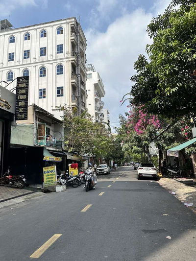 Share Mặt Bằng kinh Doanh Gần Chợ Phú Thuận Quận 7 chỉ 6 triệu