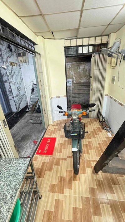 cho thuê nhà nguyên căn 1 trệt 2 lầu