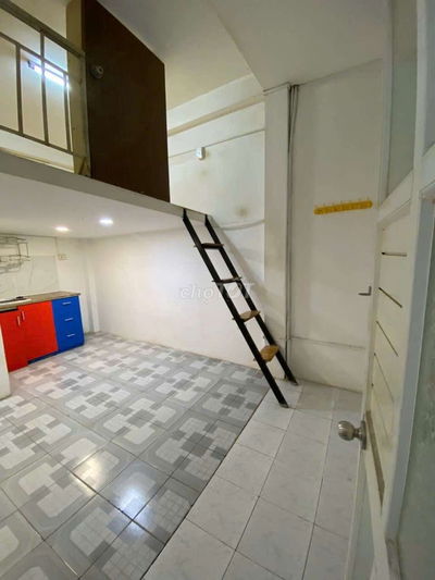 Phòng 28m2. Full Nội Thất - Cửa Sổ Trời - Ngay Sau Lưng ĐH Hồng Bàng