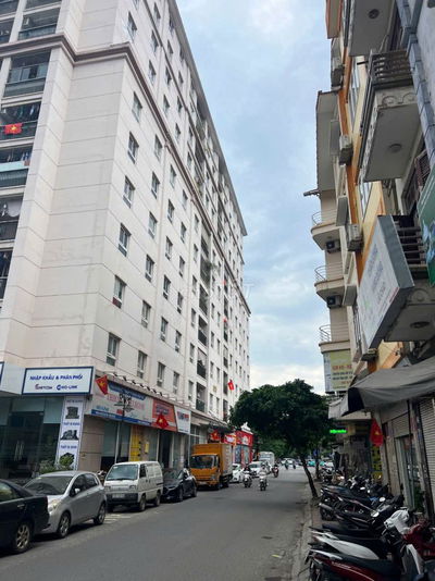 MBKD phố Trung Kính, Cầu Giấy, DT: 46m2 cần cho thuê giá tốt